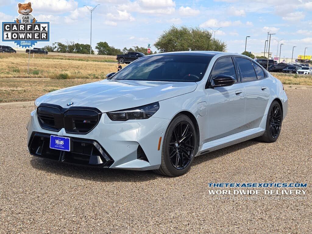 2027 BMW M5