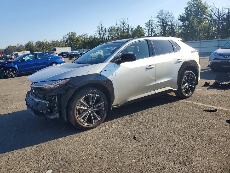 2023 TOYOTA bZ4X
