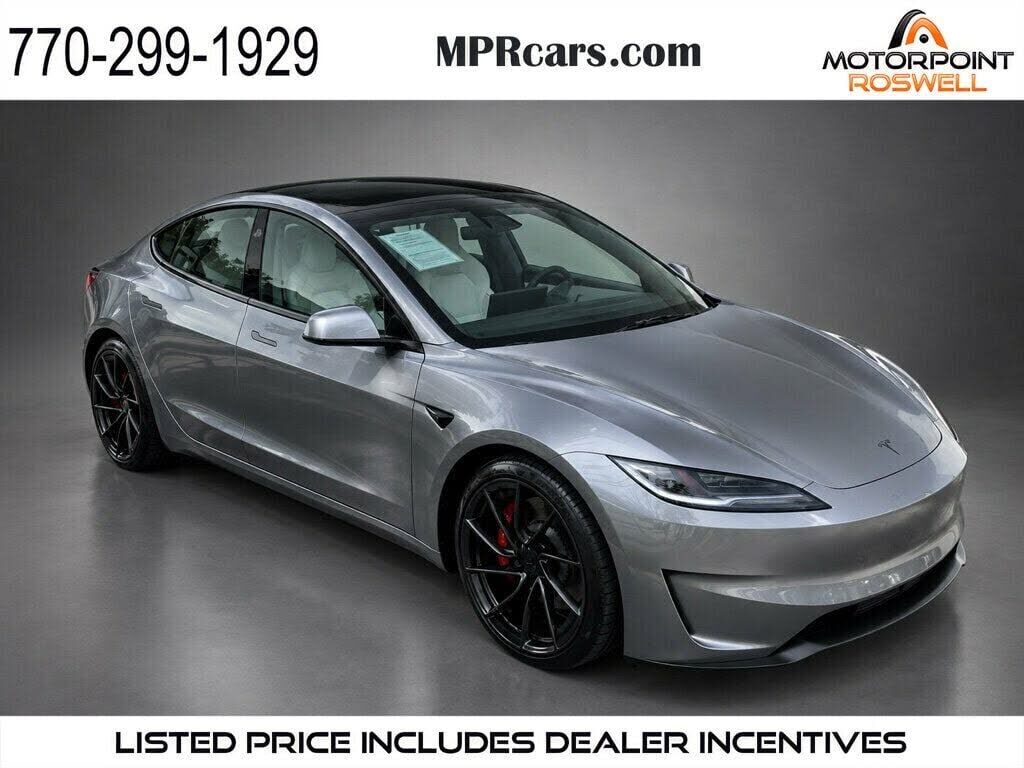 2026 TESLA Model 3