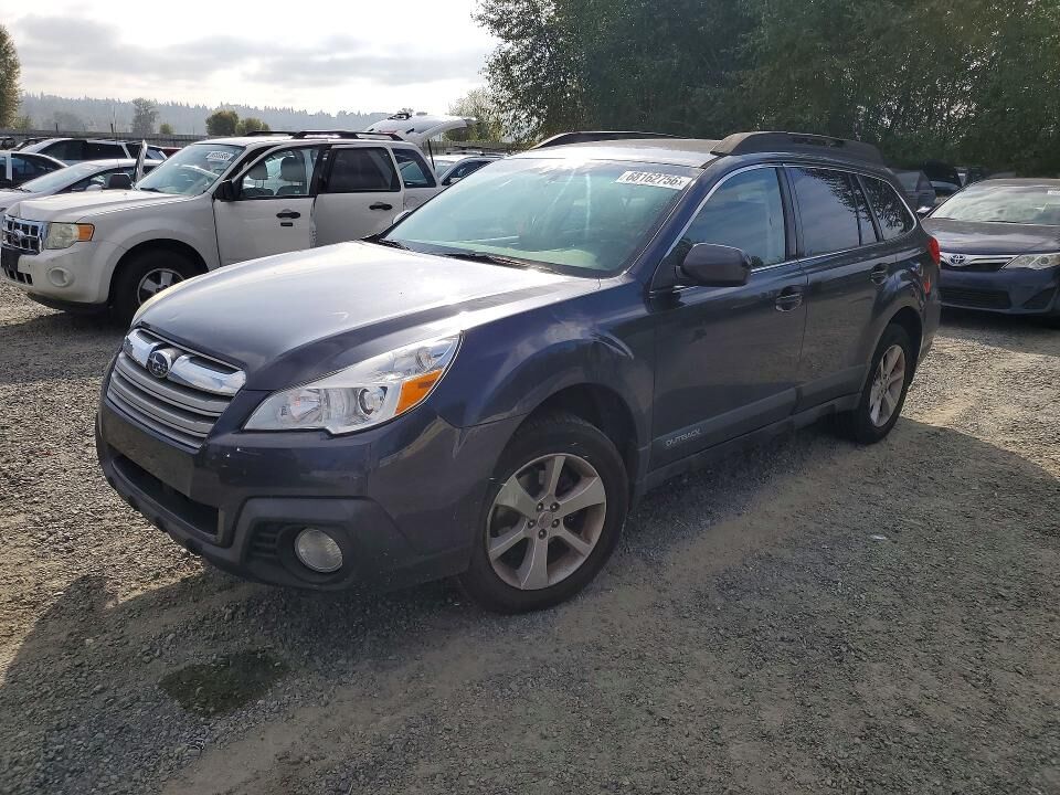 2013 SUBARU Outback