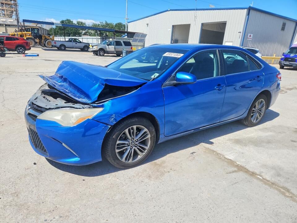2017 TOYOTA Camry