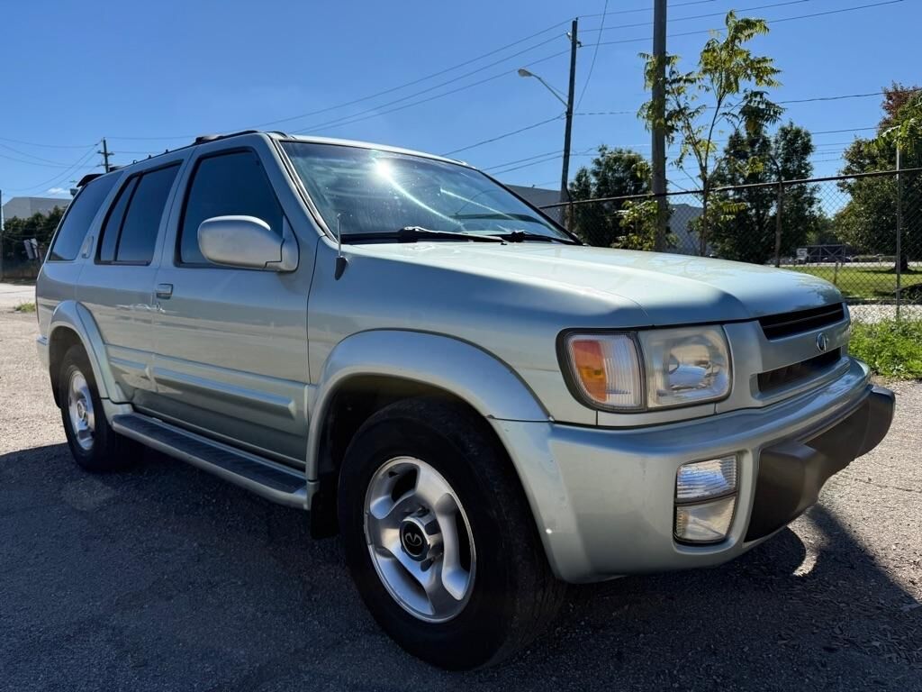 2000 INFINITI QX4