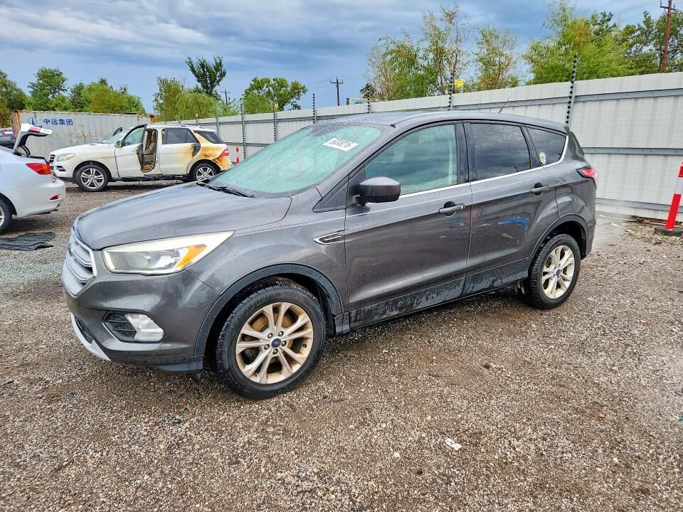 2017 FORD Escape