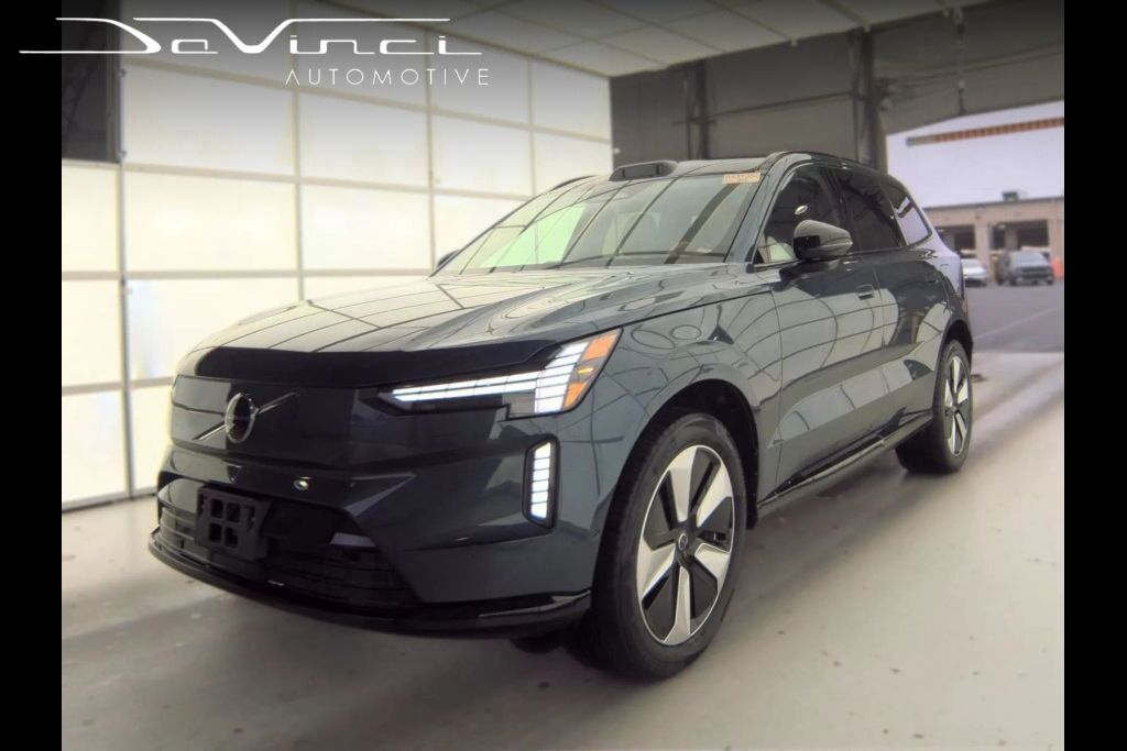 2025 VOLVO EX90