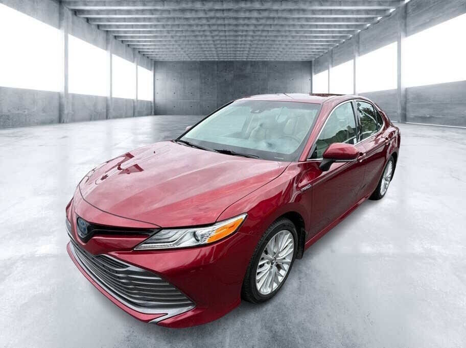 2018 TOYOTA Camry