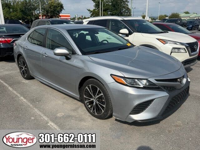 2020 TOYOTA Camry