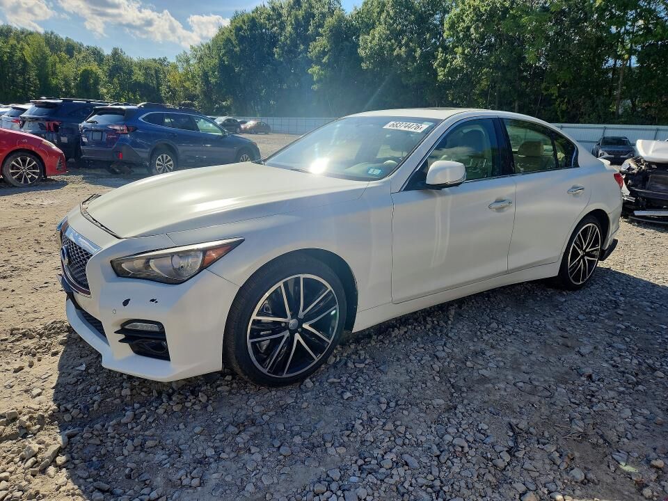 2014 INFINITI Q50