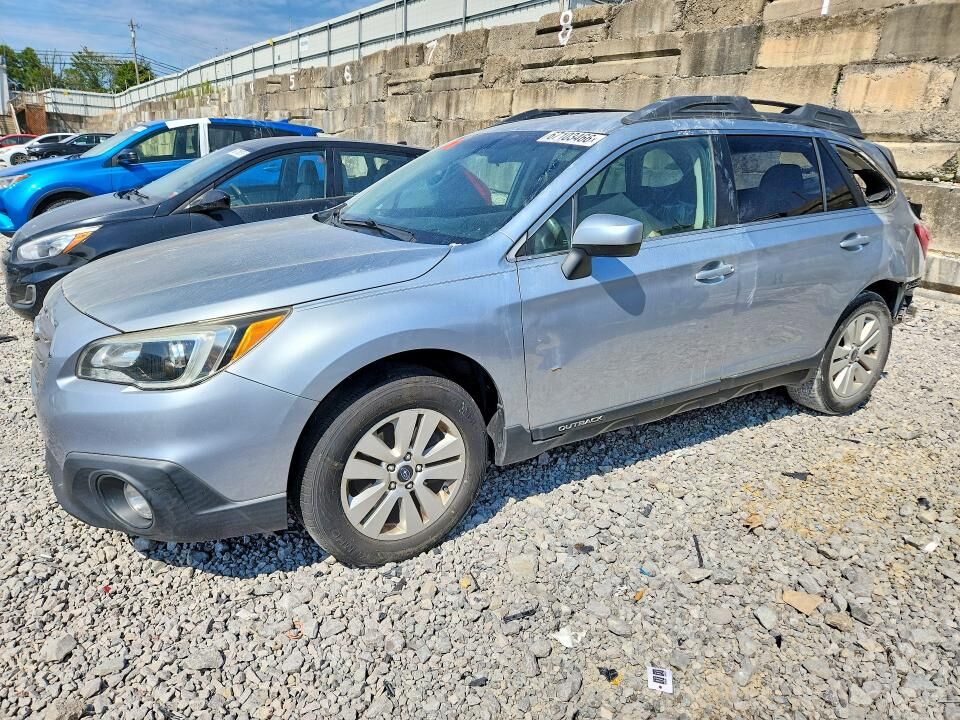 2015 SUBARU Outback