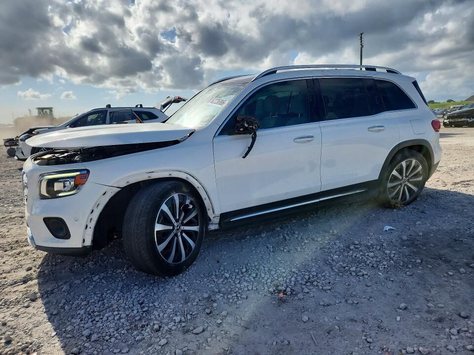 2022 MERCEDES-BENZ GLB-Class