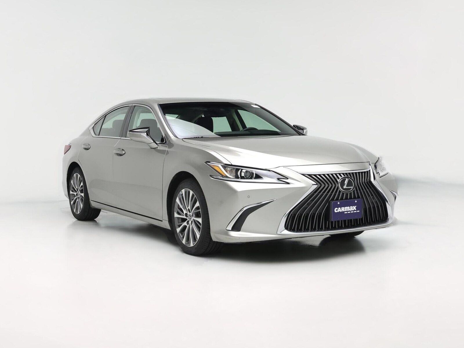 2019 LEXUS ES