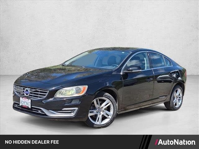 2015 VOLVO S60