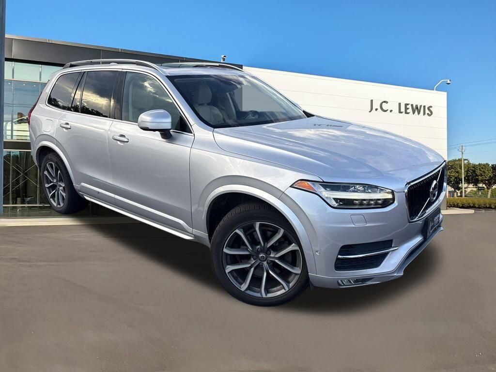 2018 VOLVO XC90