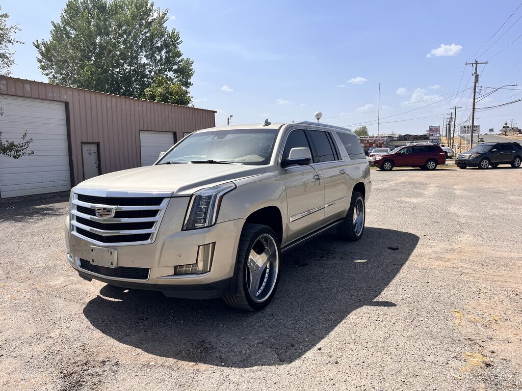 2016 CADILLAC Escalade