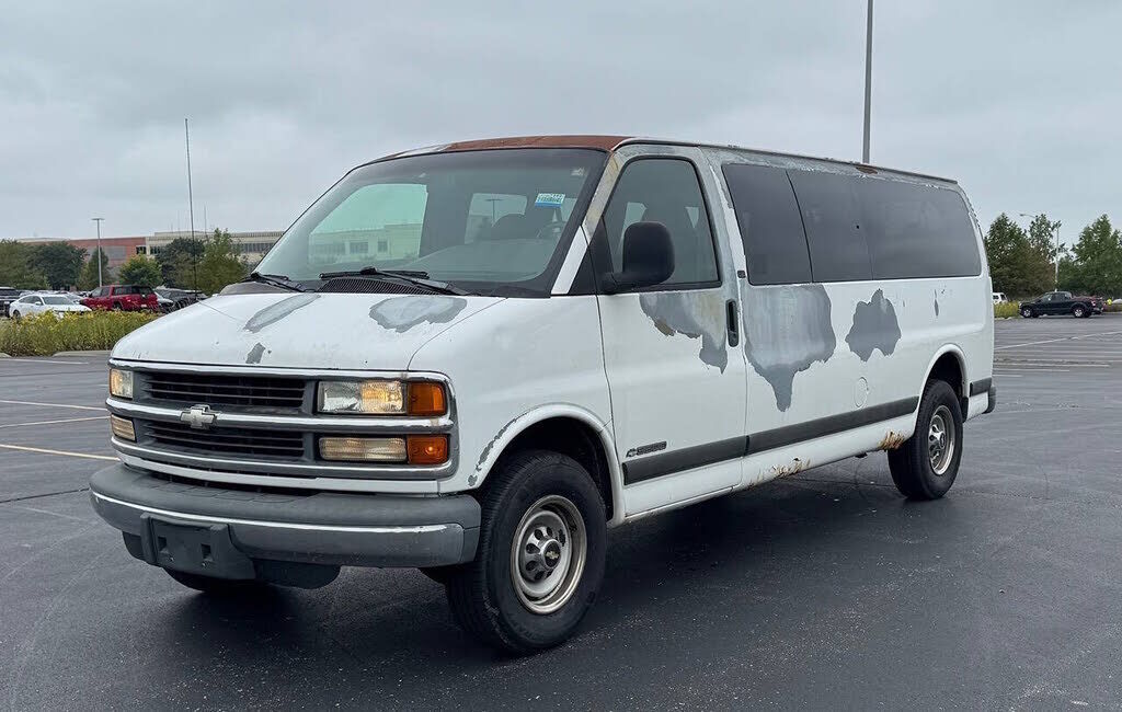 2002 CHEVROLET Express