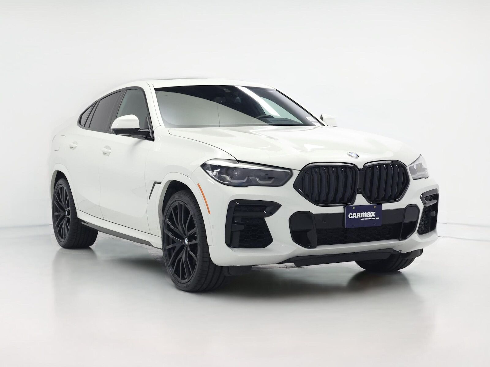 2023 BMW X6