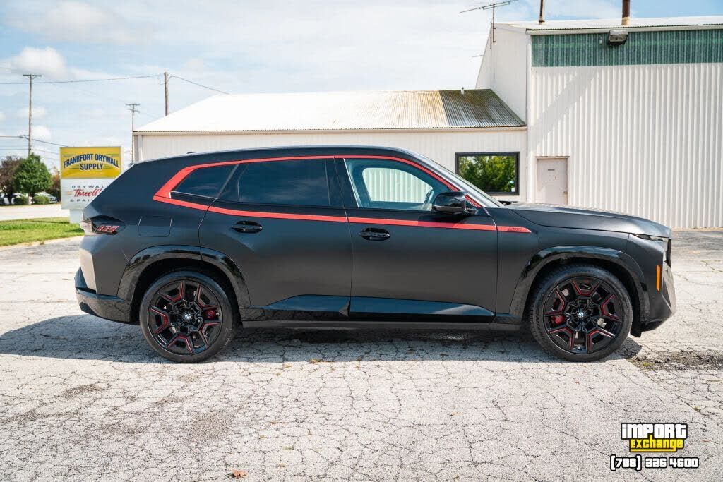 2024 BMW XM