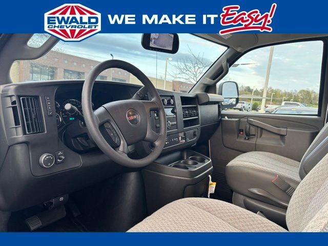 2025 GMC Savana