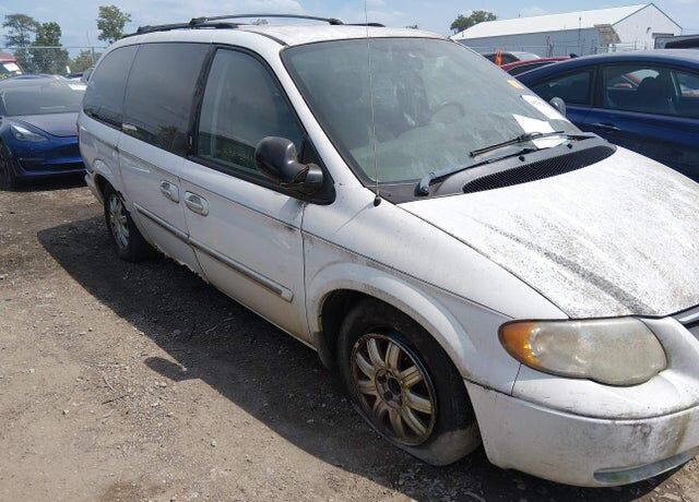 2006 CHRYSLER Town and Country