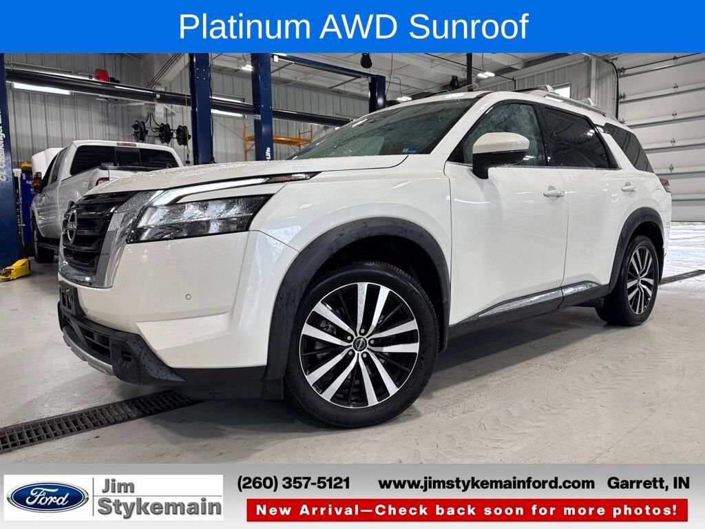 2023 NISSAN Pathfinder
