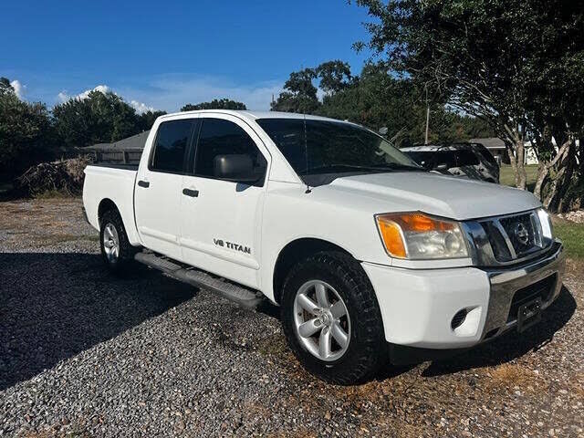 2013 NISSAN Titan