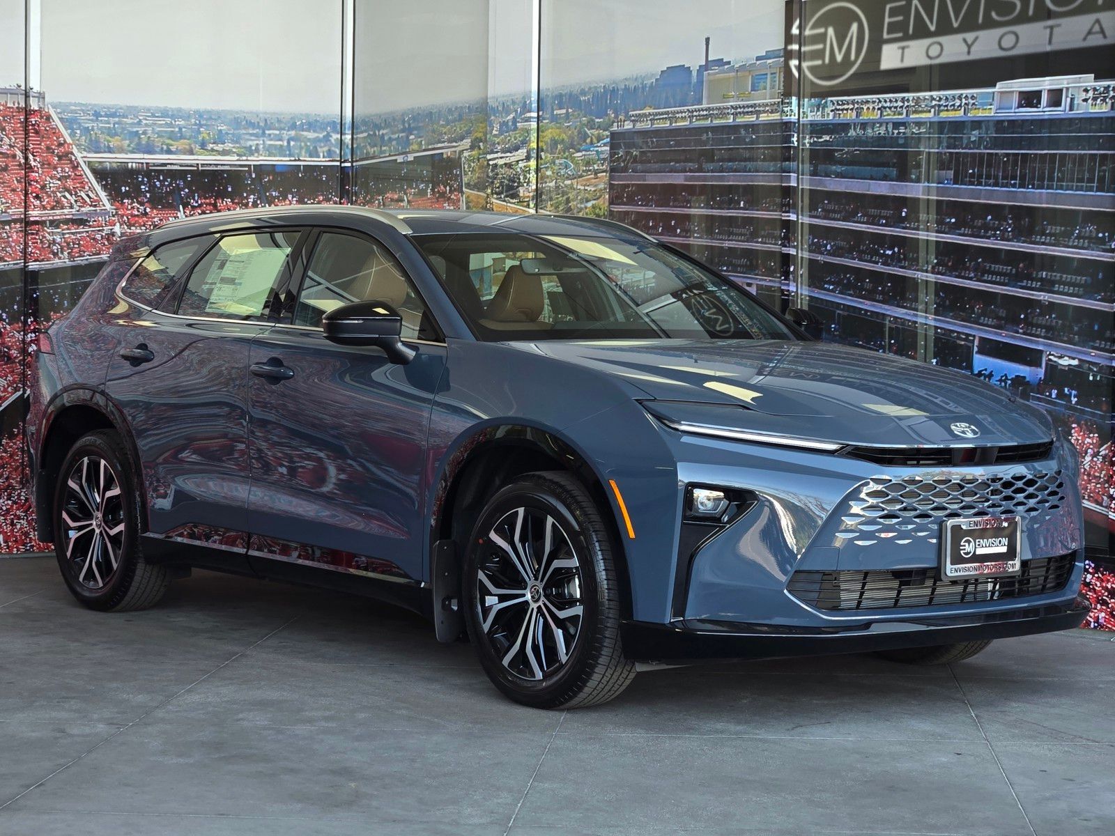 2026 TOYOTA Crown Signia