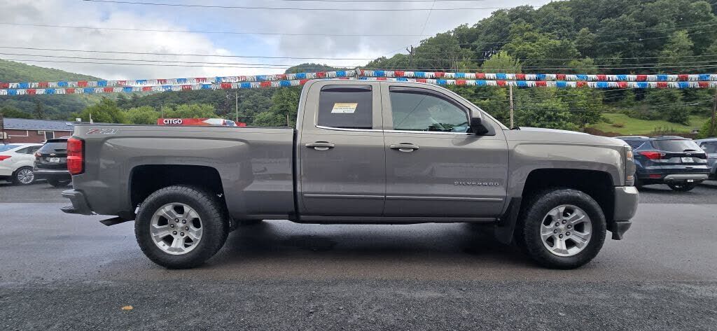 2017 CHEVROLET Silverado
