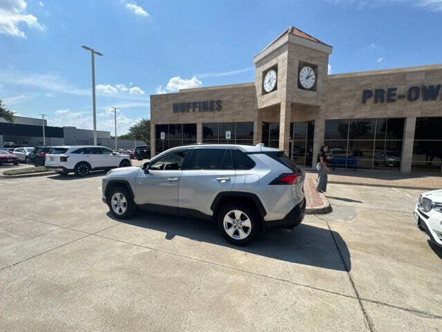 2021 TOYOTA RAV4