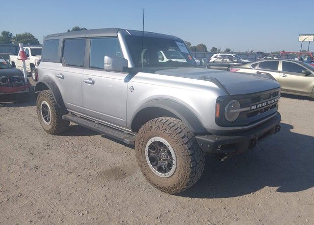 2022 FORD Bronco