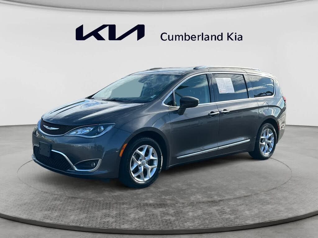 2020 CHRYSLER Pacifica