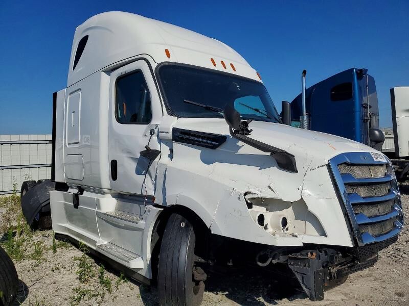 2019 FREIGHTLINER New Cascadia 126" Sleepercab