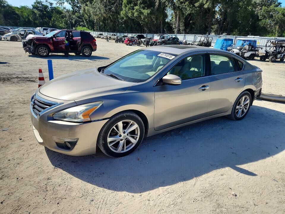 2014 NISSAN Altima