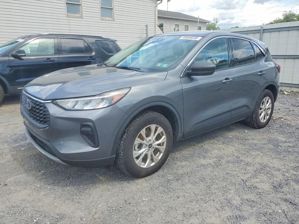 2023 FORD Escape