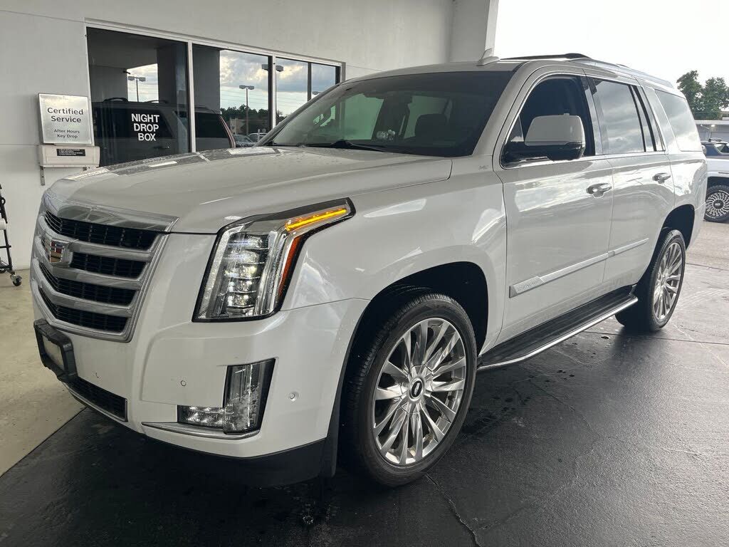 2019 CADILLAC Escalade