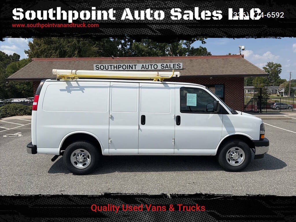 2022 CHEVROLET Express