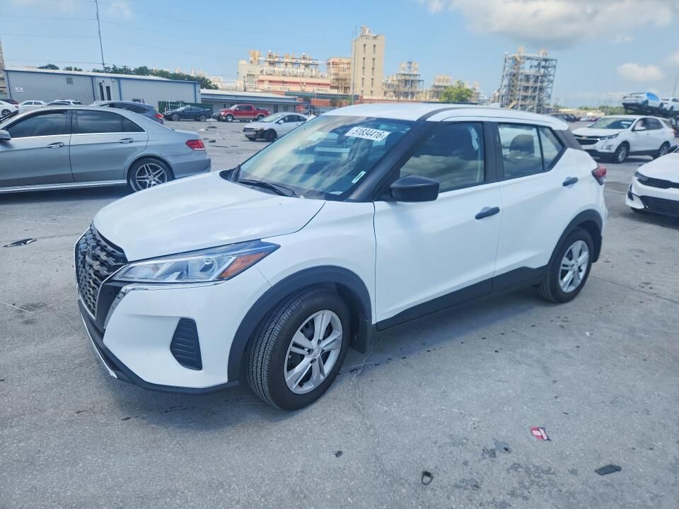 2025 NISSAN Kicks Play