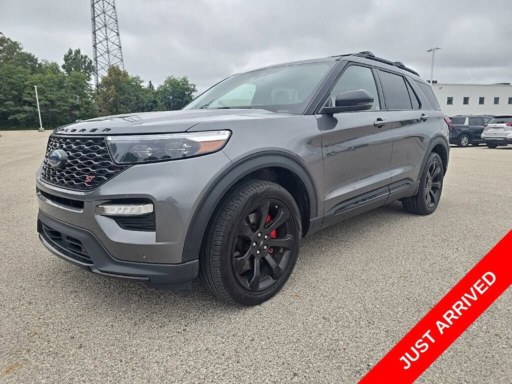 2022 FORD Explorer