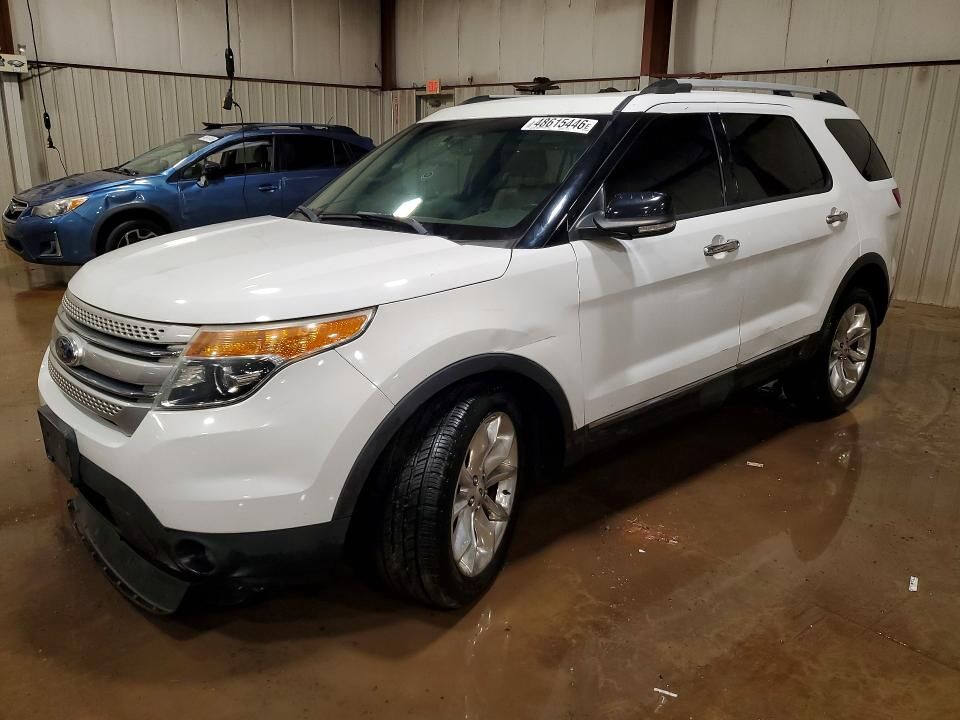 2013 FORD Explorer