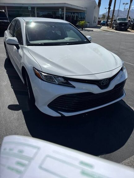2020 TOYOTA Camry
