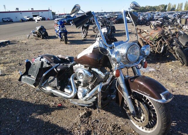 2012 HARLEY DAVIDSON Road King 103