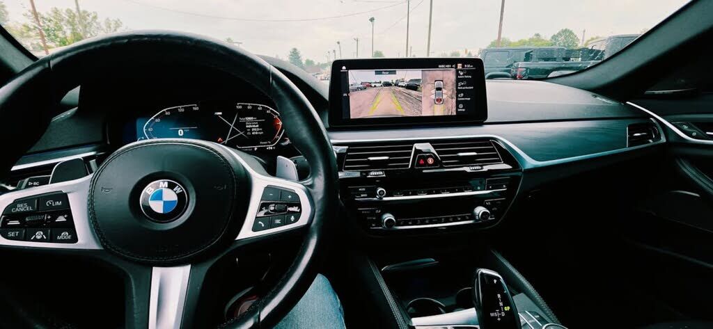 2021 BMW 540i