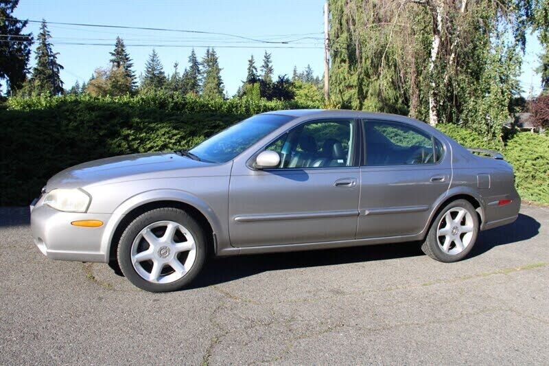 2000 NISSAN Maxima