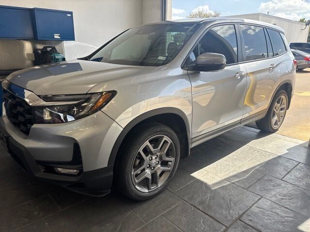 2023 HONDA Passport