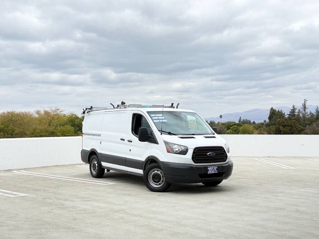 2018 FORD Transit