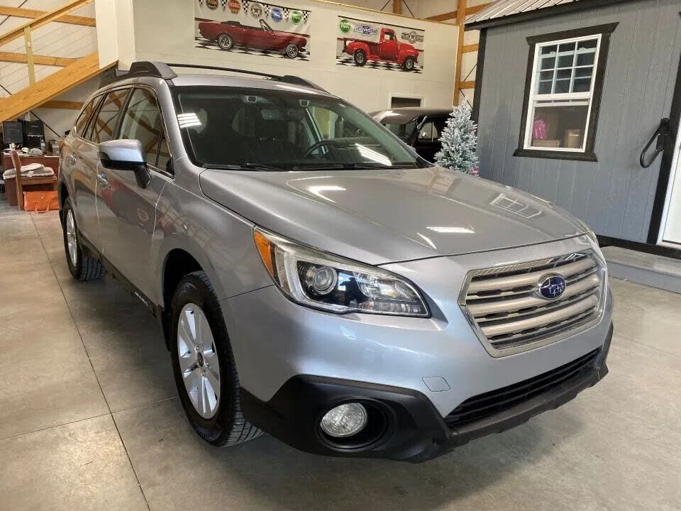 2017 SUBARU Outback