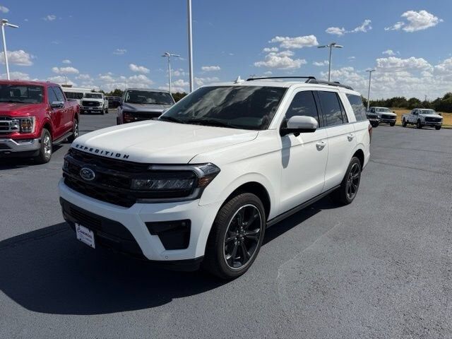 2023 FORD Expedition