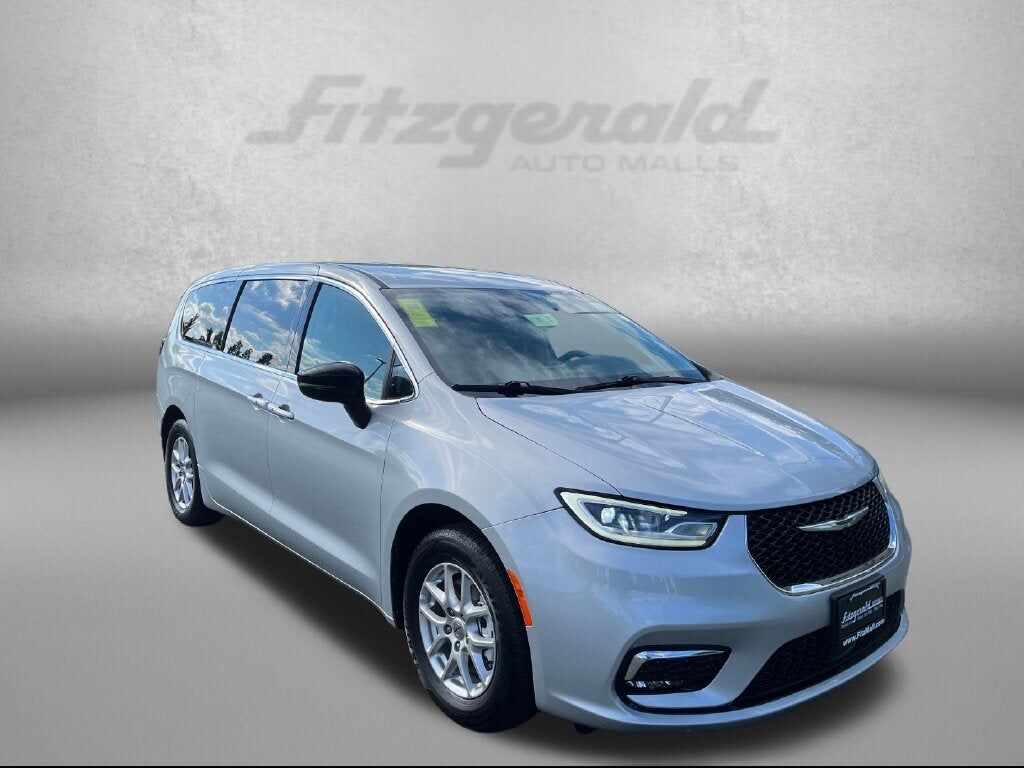 2024 CHRYSLER Pacifica