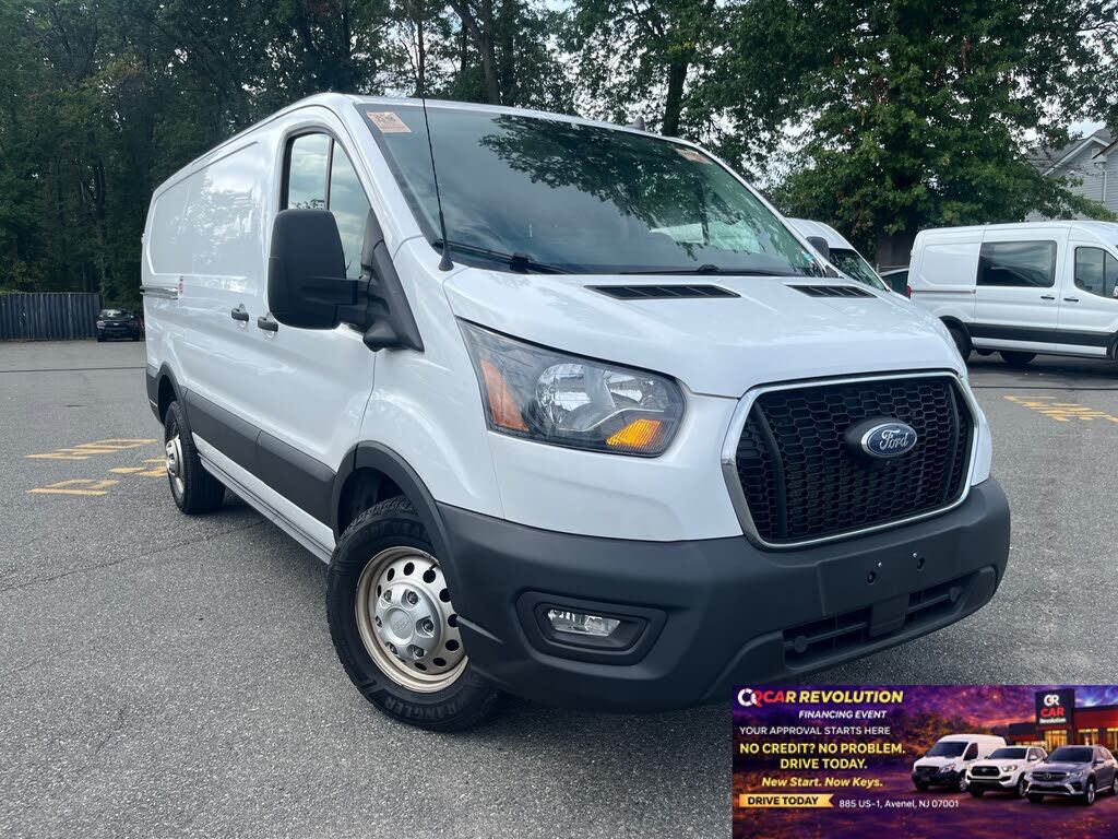 2022 FORD Transit