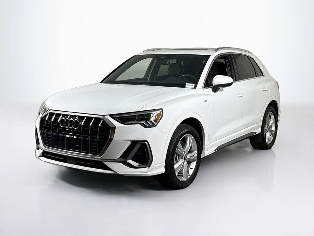 2022 AUDI Q3