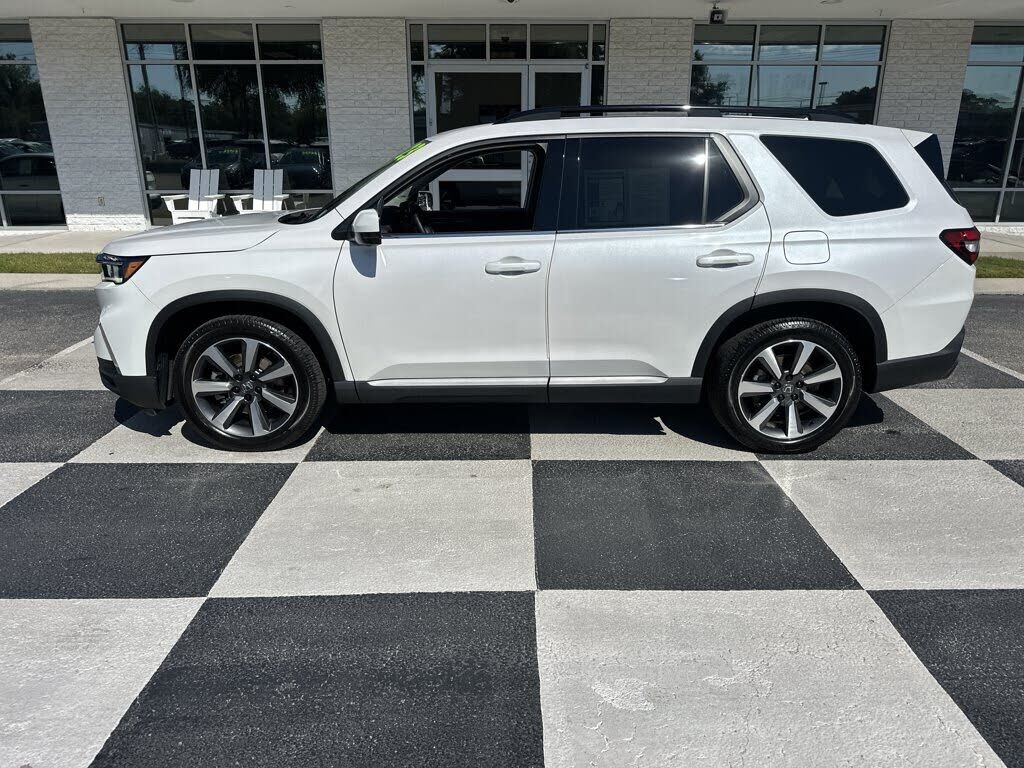 2023 HONDA Pilot