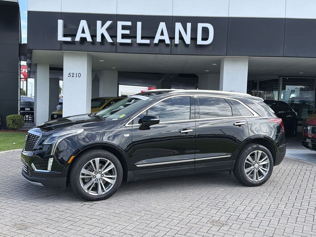 2025 CADILLAC XT5
